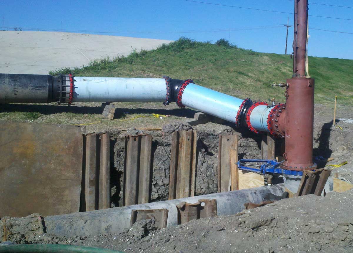 IFT Hottap, Linestop and Bypass on 23inch HDPE Pipeline